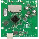 Mikrotik RouterBOARD RB911-5HnD, 64MB RAM, 802.11a/n, 2x2 two chain, 5GHz, ROS L3, 1xLAN, 2x MMCX