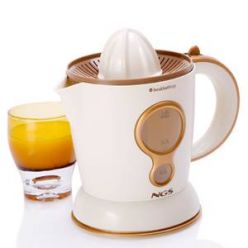 NGS Odšťavňovač RETRO JUICER